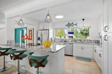 4149 38th Street S St Petersburg FL 33711