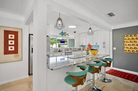 4149 38th Street S St Petersburg FL 33711
