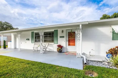 4583 34th Avenue N St Petersburg FL 33713