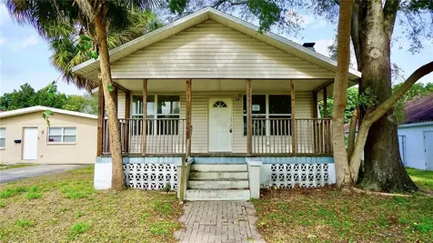 2441 17th Avenue N St Petersburg FL 33713
