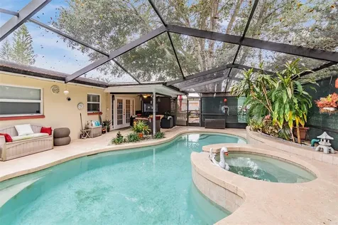 950 Emerson Drive Dunedin FL 34698