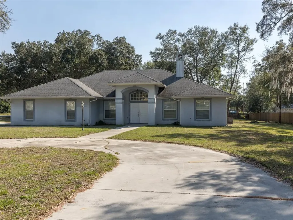 33105 Windy Oak Street Sorrento FL 32776