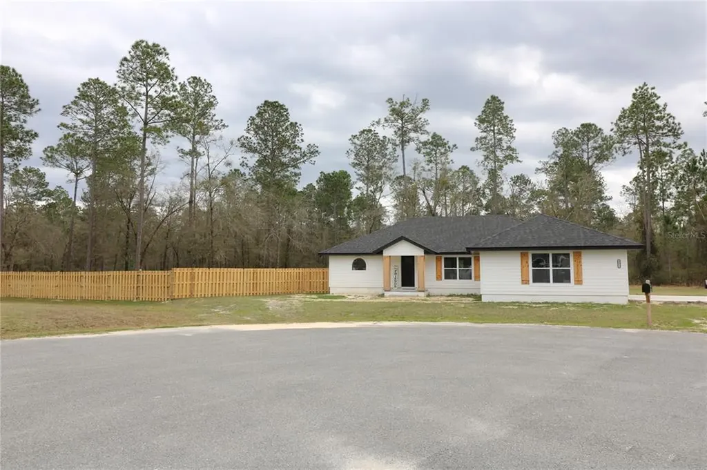 6373 SE 161st Run Lake Butler FL 32054