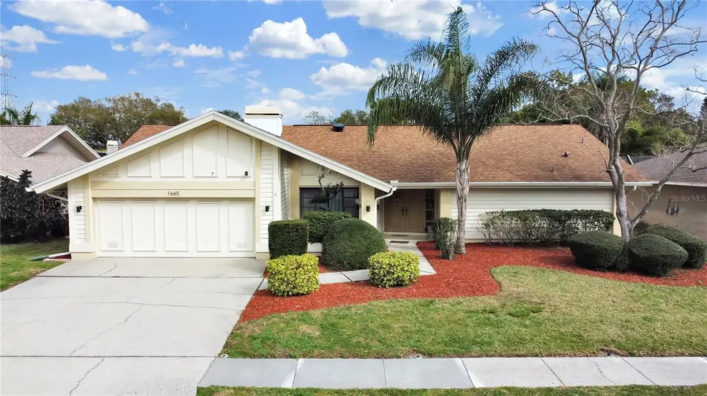 1665 Ridge Top Way Clearwater FL 33765