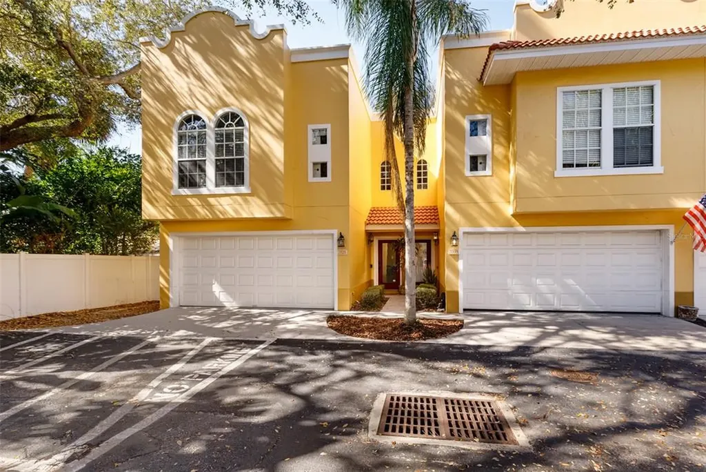 3328 Las Campos Place Tampa FL 33611