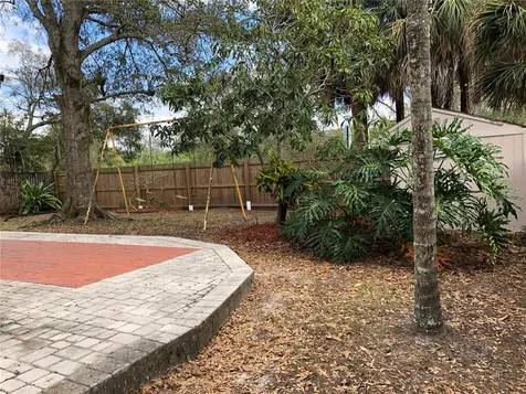 6701 Preston Court Tampa FL 33615