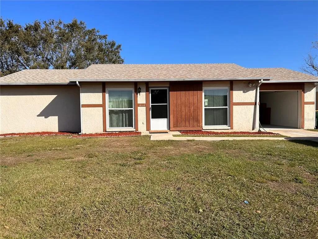 664 Floral Drive Kissimmee FL 34743