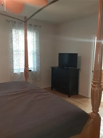 3716 82nd Avenue Circle E Sarasota FL 34243