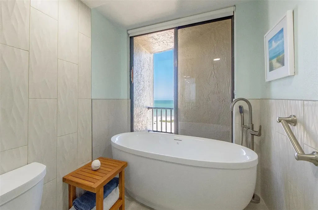 1290 Gulf Boulevard Clearwater FL 33767