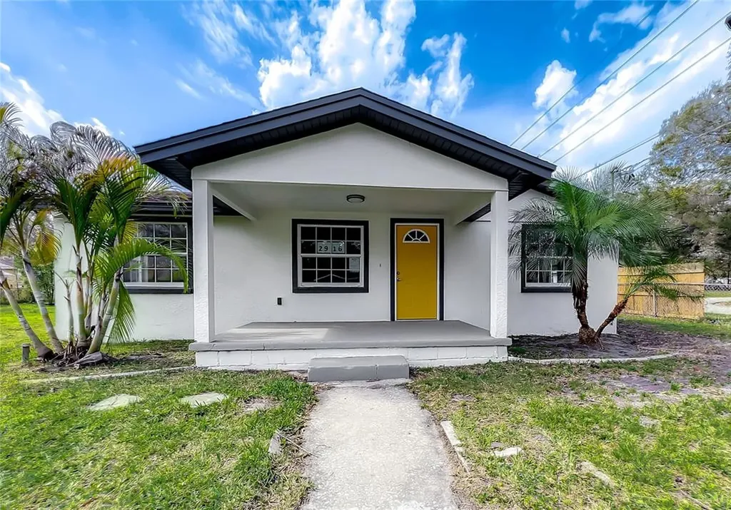 2916 N 75th Street Tampa FL 33619