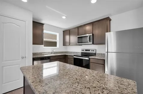1760 West Parkway Deland FL 32724