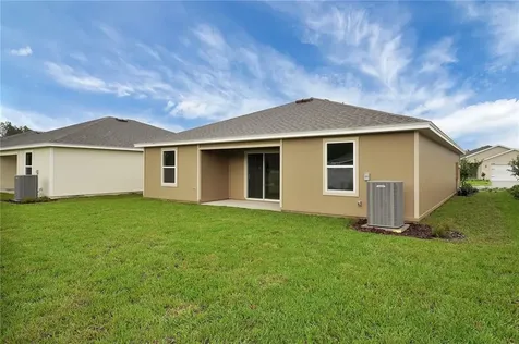 1760 West Parkway Deland FL 32724
