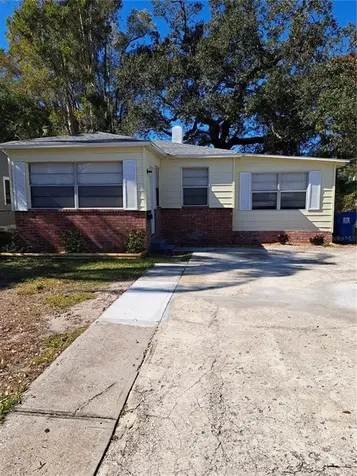 1839 28th Street S St Petersburg FL 33712