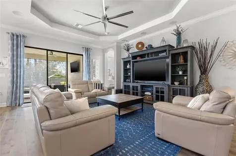 8725 Sorano Villa Drive Tampa FL 33647