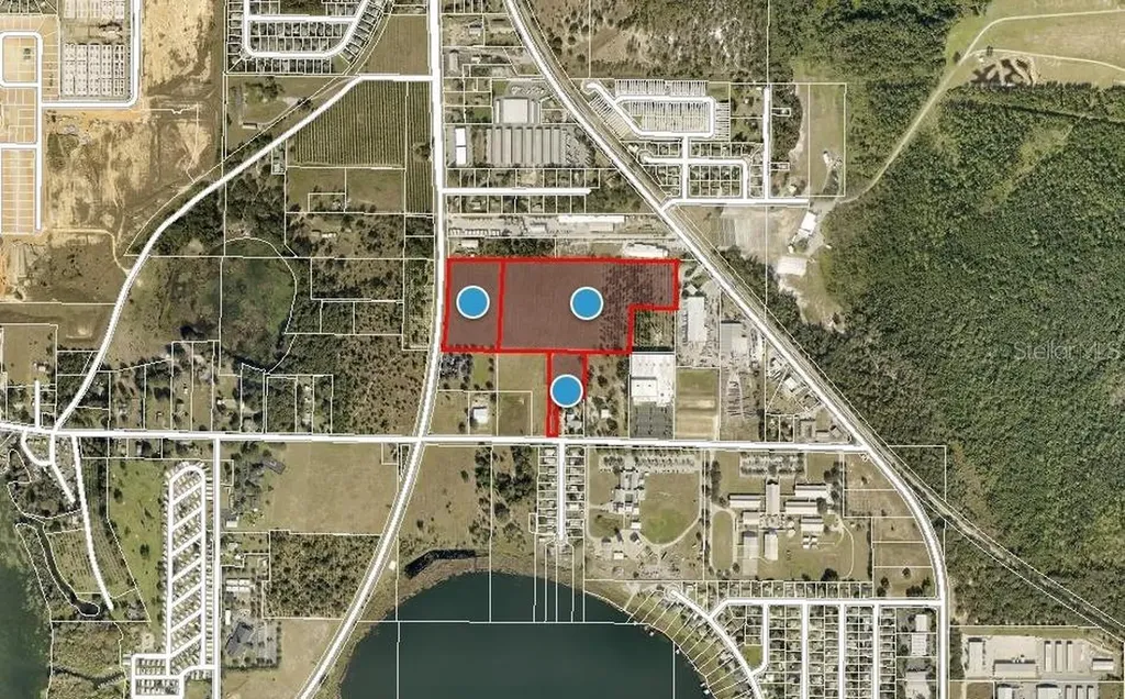 2950 State Road 19 Tavares FL 32778