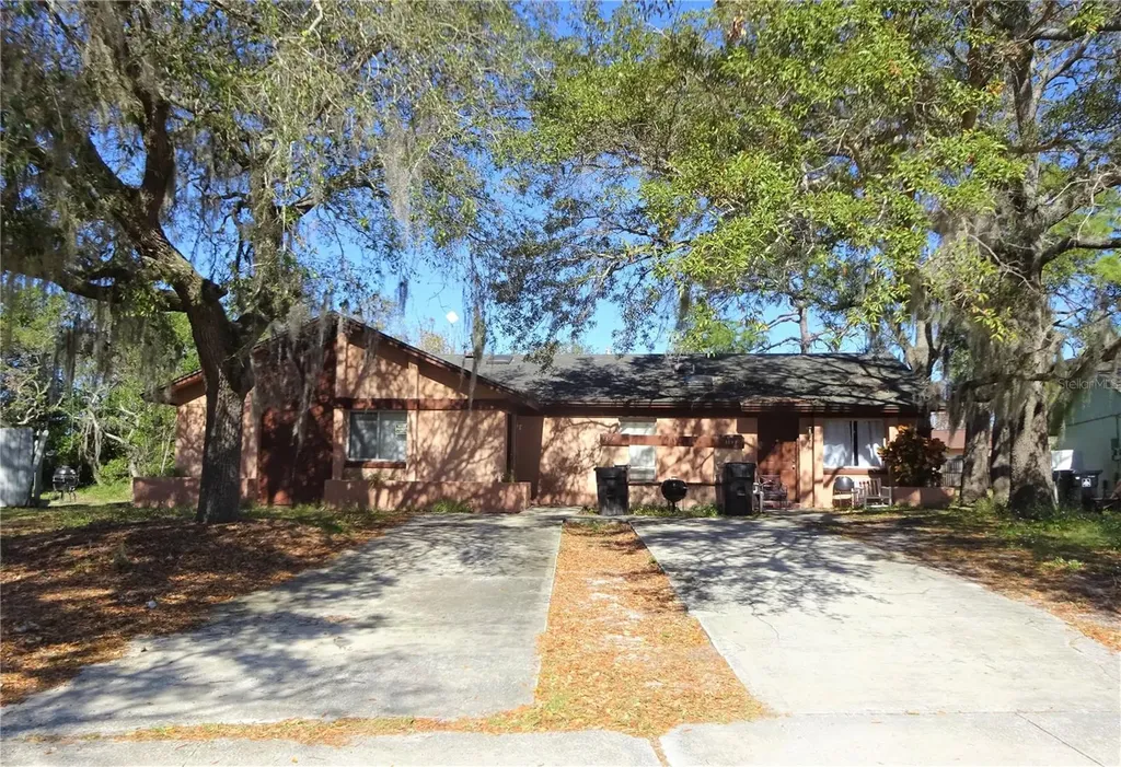 3297 Split Willow Drive Orlando FL 32808