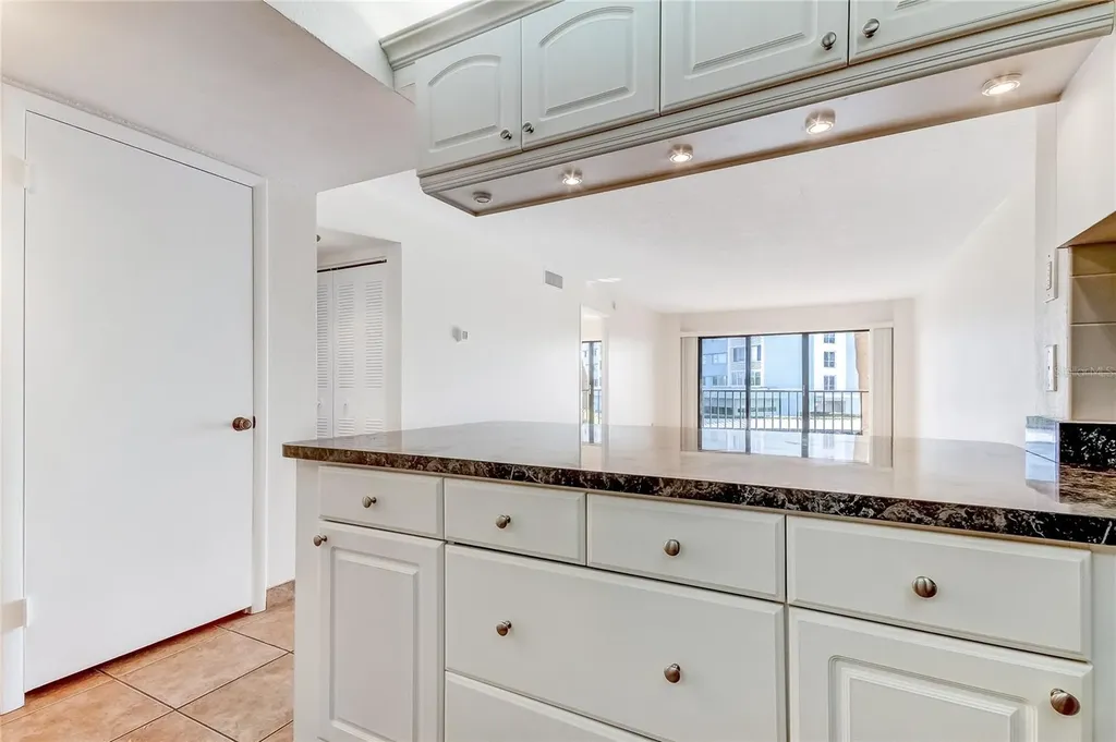 51 Island Way Clearwater Beach FL 33767