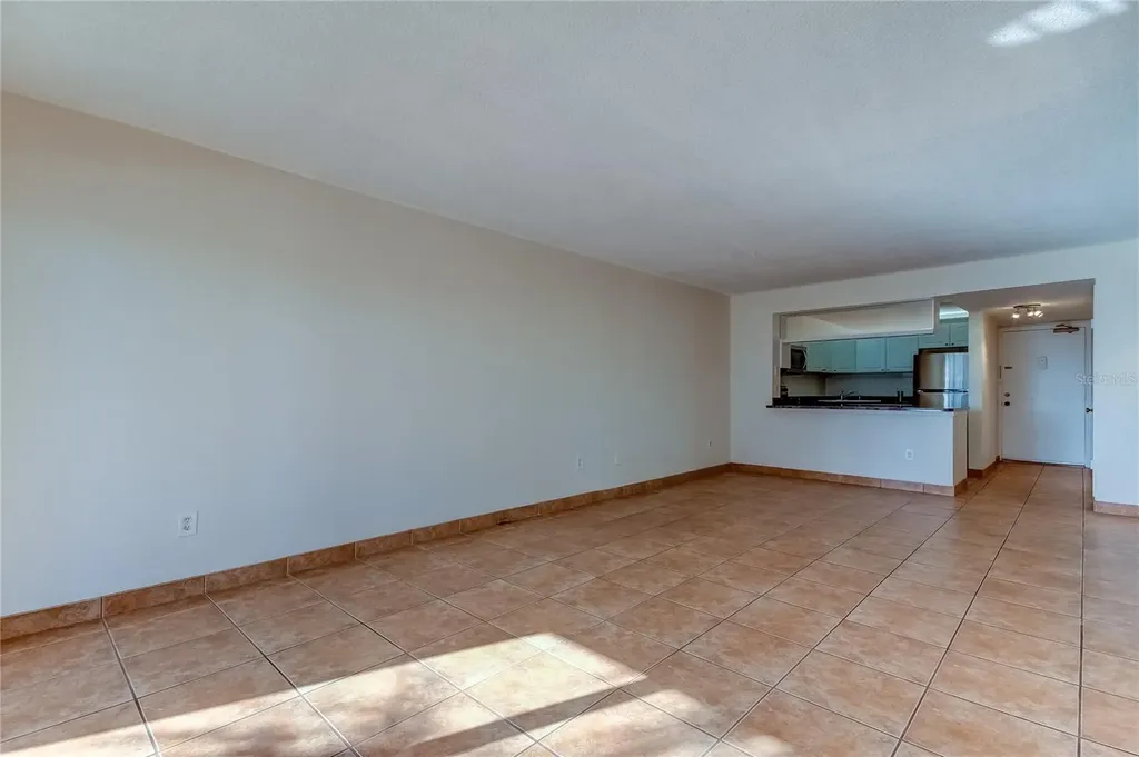 51 Island Way Clearwater Beach FL 33767