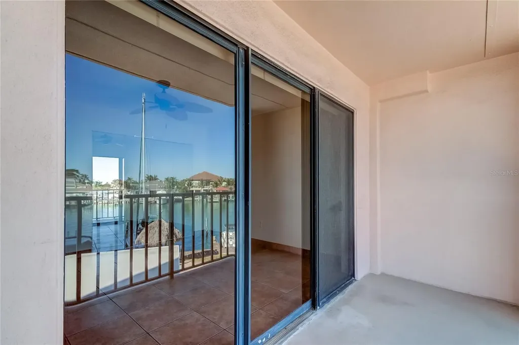51 Island Way Clearwater Beach FL 33767