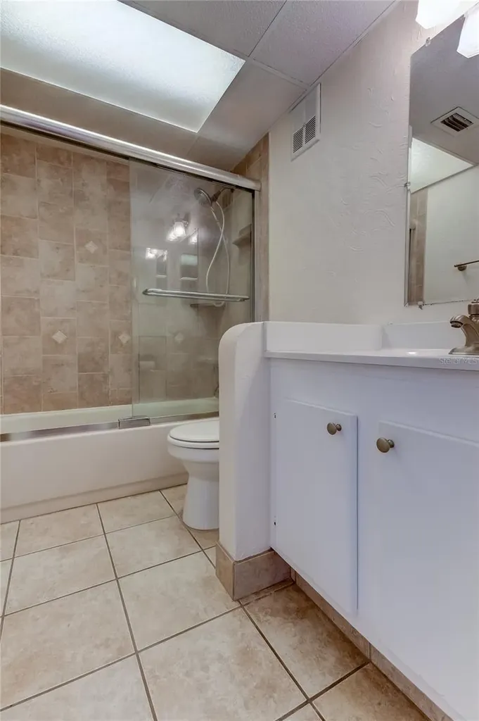 51 Island Way Clearwater Beach FL 33767