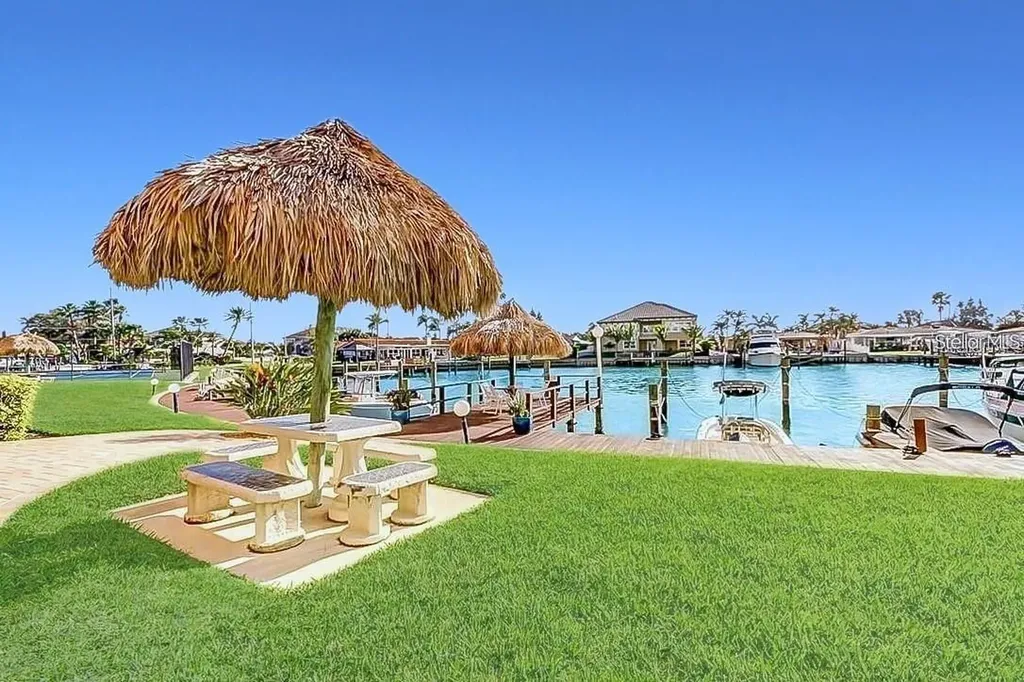 51 Island Way Clearwater Beach FL 33767
