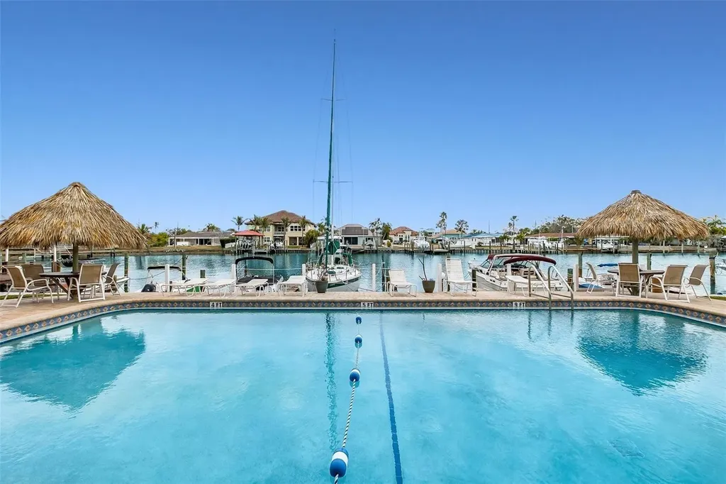 51 Island Way Clearwater Beach FL 33767