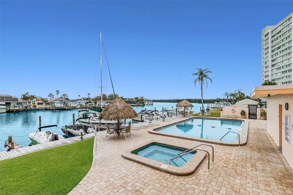 51 Island Way Clearwater Beach FL 33767