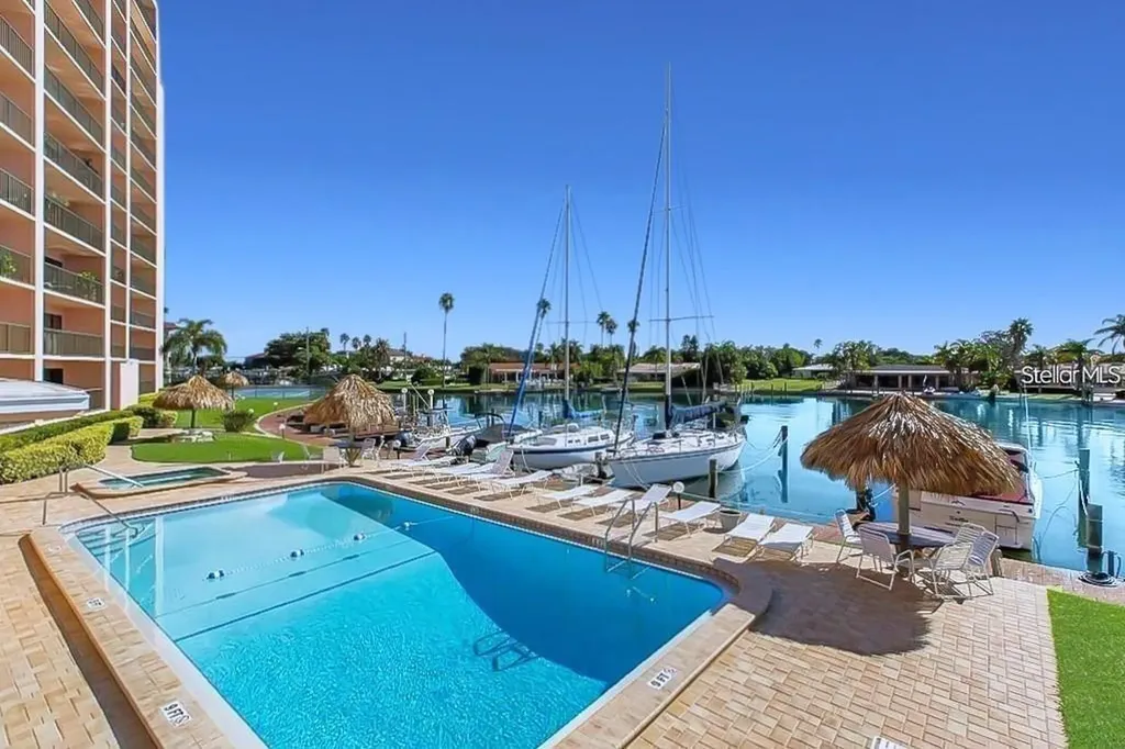 51 Island Way Clearwater Beach FL 33767