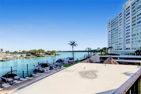 51 Island Way Clearwater Beach FL 33767