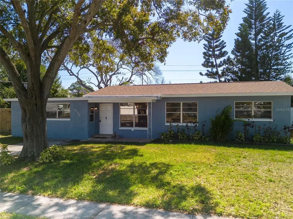 4712 W Fairview Heights Tampa FL 33616