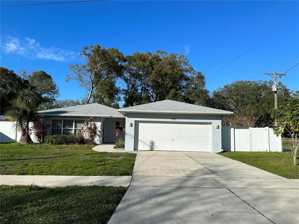 2901 W Burke Street Tampa FL 33614