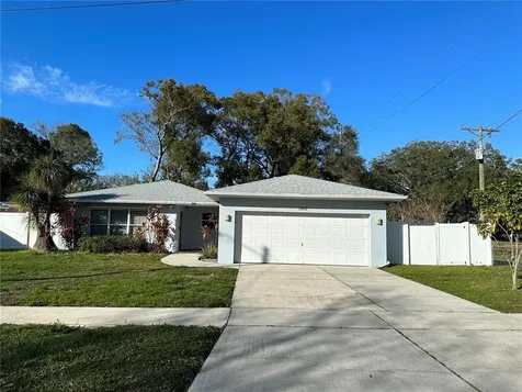 2901 W Burke Street Tampa FL 33614