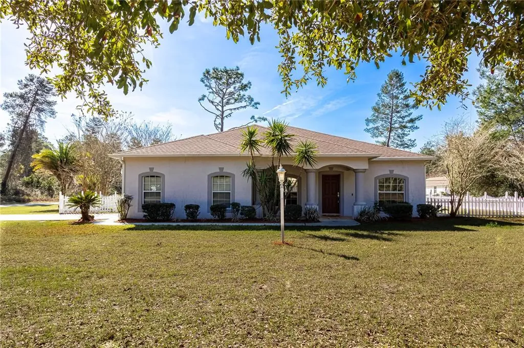 17700 SW 38th Avenue Road Ocala FL 34473