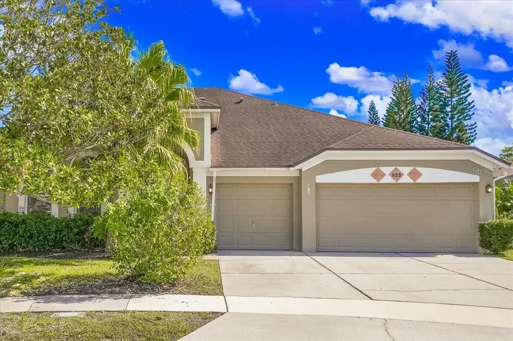 623 Lakescape Court Orlando FL 32828
