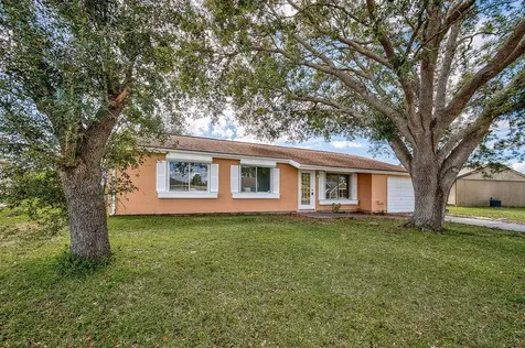 8843 San Pablo Avenue North Port FL 34287
