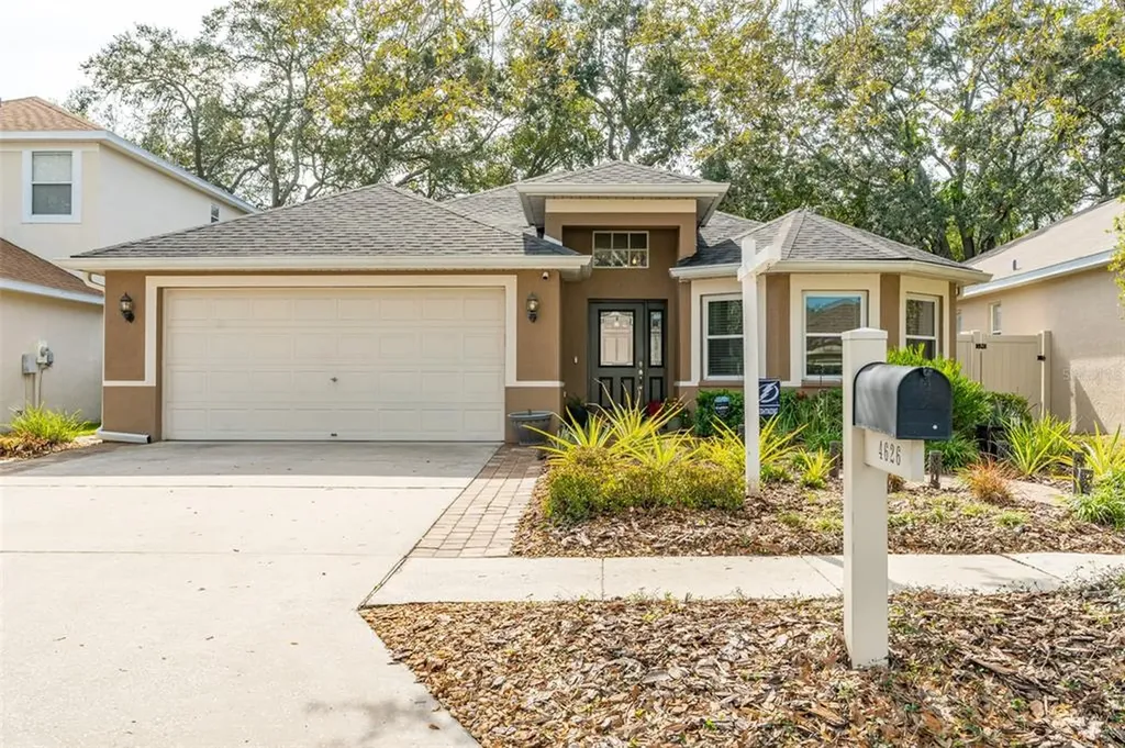 4626 Whispering Wind Avenue Tampa FL 33614