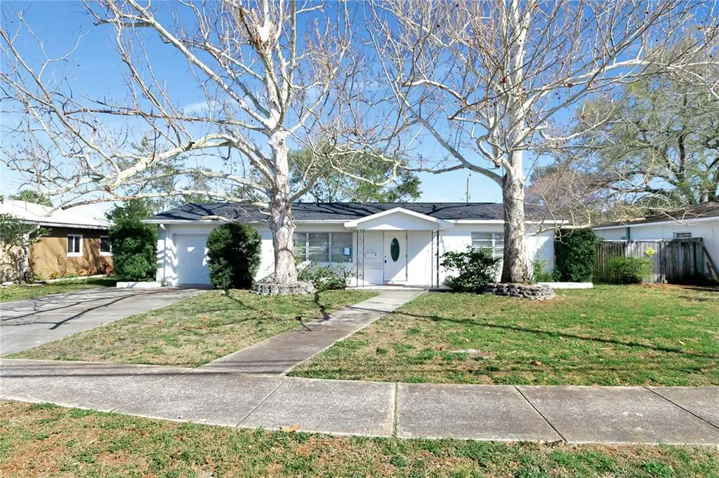 6001 16th Street N St Petersburg FL 33703