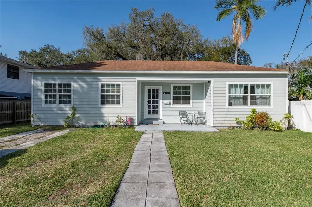 934 Vistabula Street Lakeland FL 33801