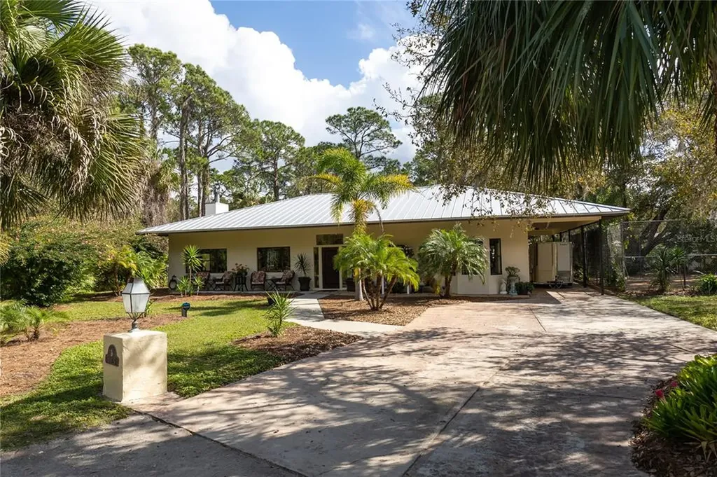 10825 N Marina Parkway Lake Wales FL 33898