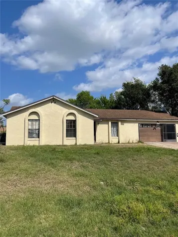 1062 Kenmore Street Deltona FL 32725