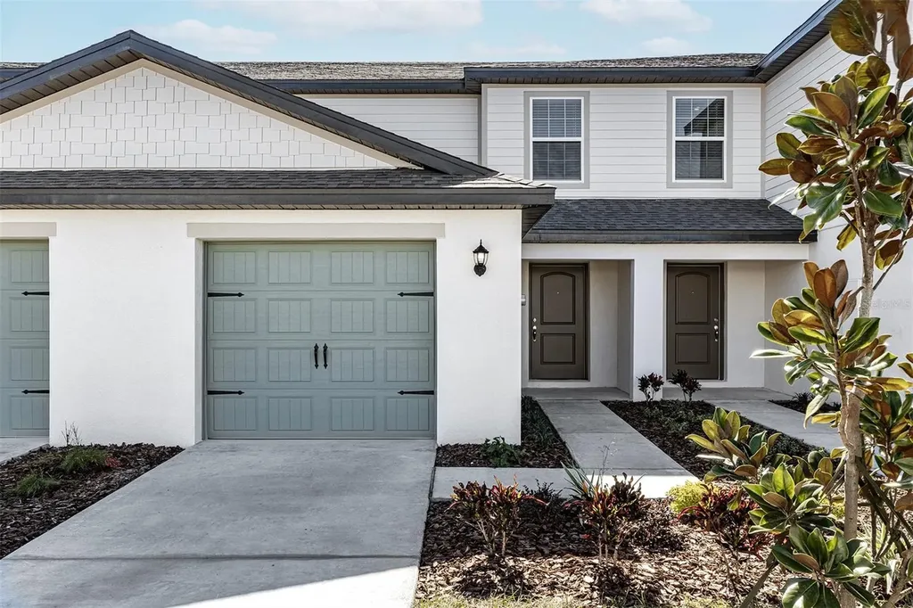1527 Wynford Circle Tavares FL 32778