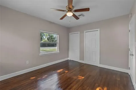 1210 Sunshine Avenue Leesburg FL 34748