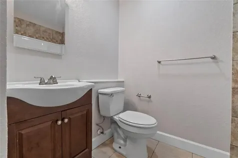 1210 Sunshine Avenue Leesburg FL 34748