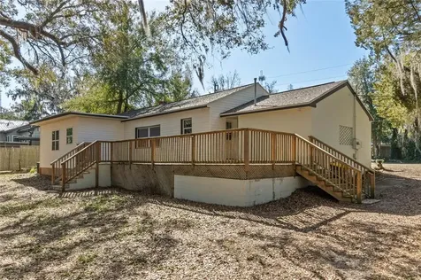 1210 Sunshine Avenue Leesburg FL 34748