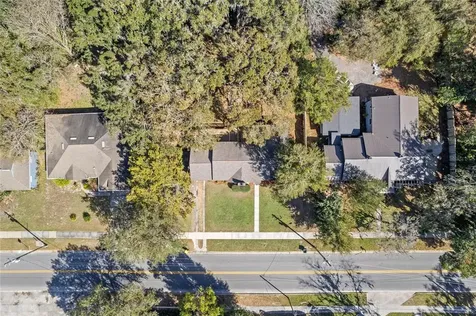 1210 Sunshine Avenue Leesburg FL 34748