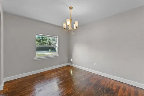 1210 Sunshine Avenue Leesburg FL 34748