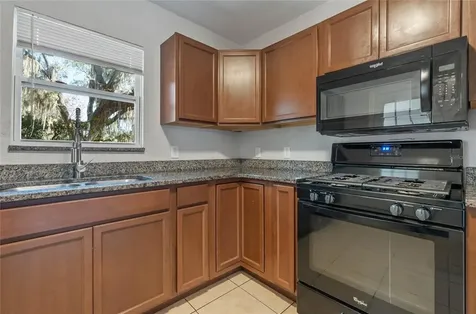 1210 Sunshine Avenue Leesburg FL 34748