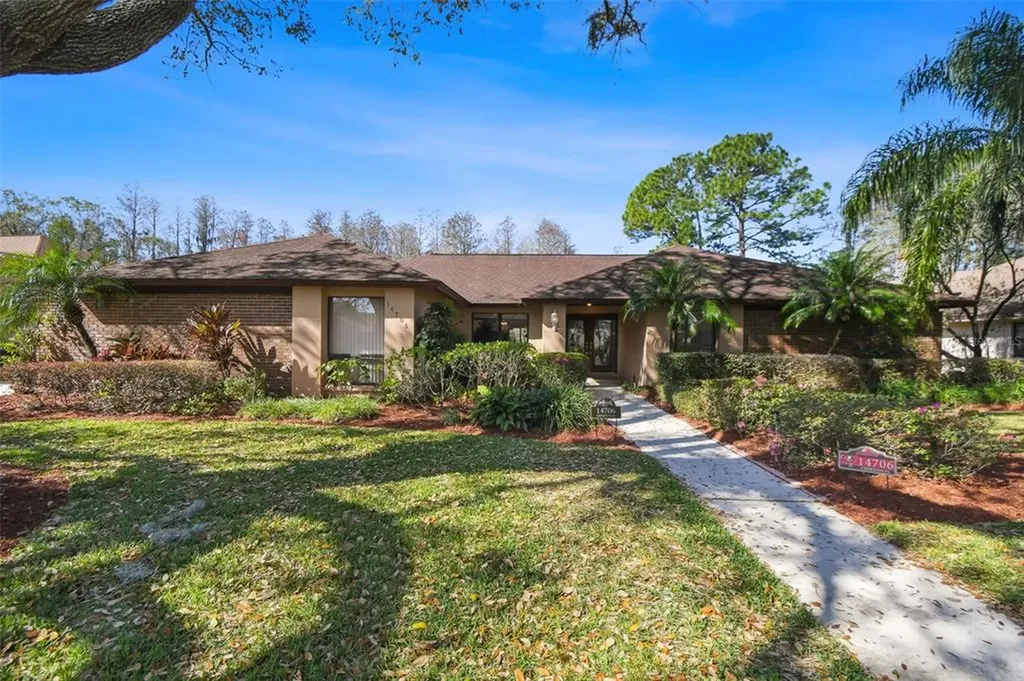 14706 Croydon Place Tampa FL 33618