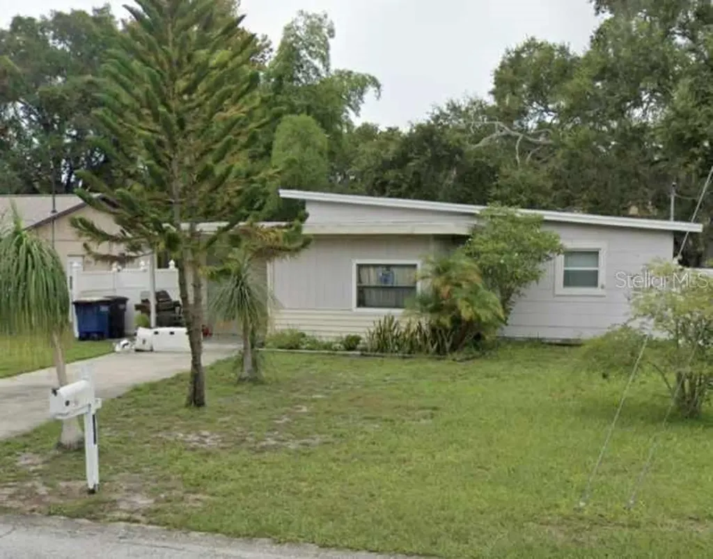 912 Edenville Avenue Clearwater FL 33764