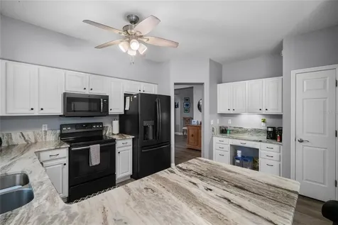 818 Red Hibiscus Court Apopka FL 32712